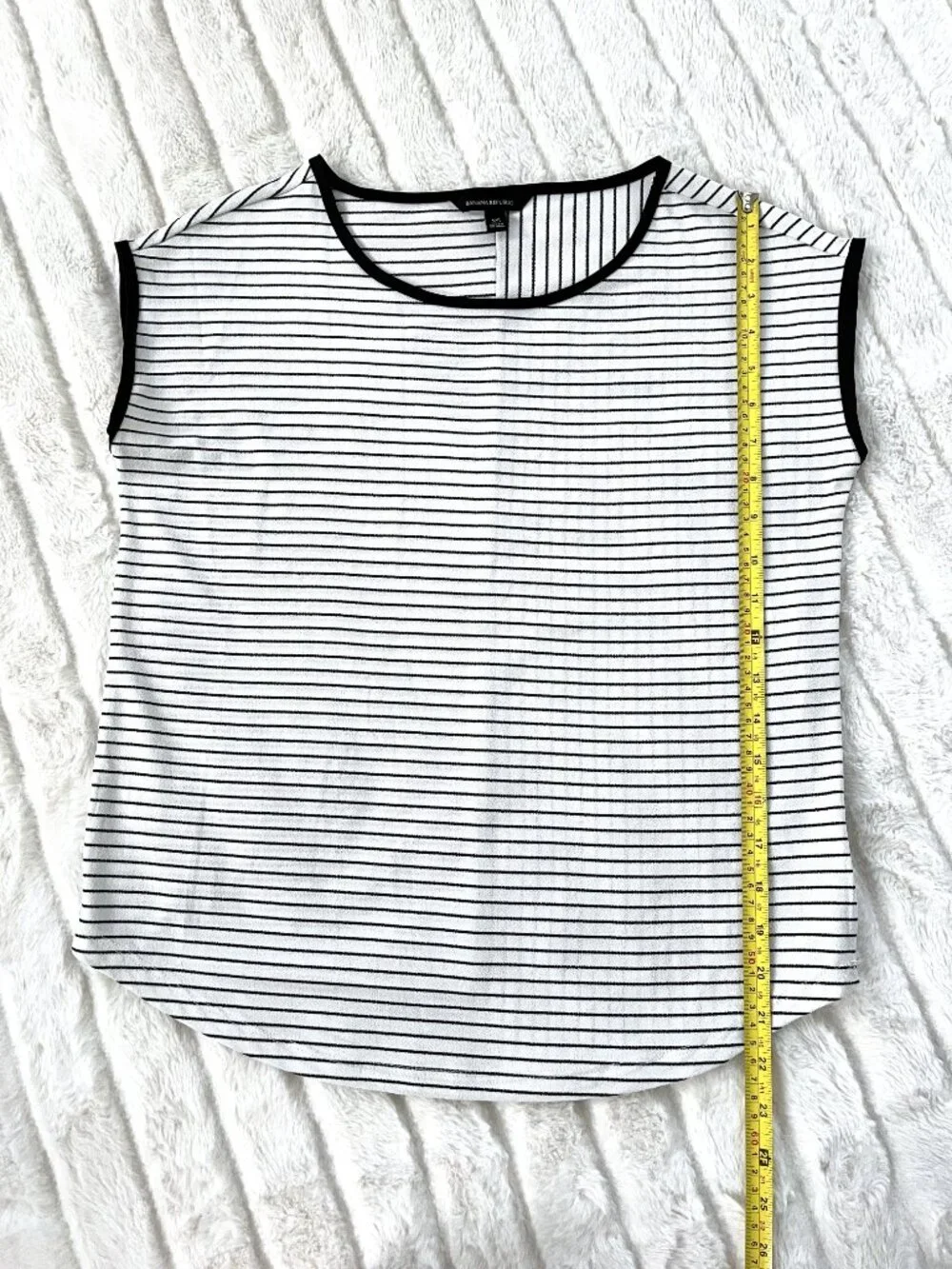 Banana Republic Blouse (White/Black) XS